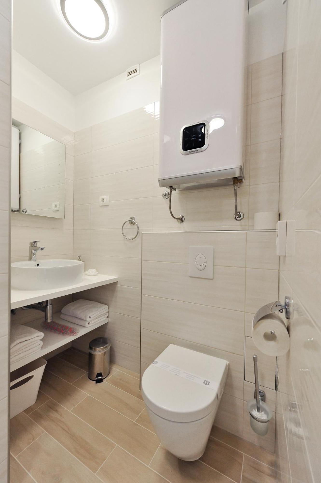 Luka Apartment