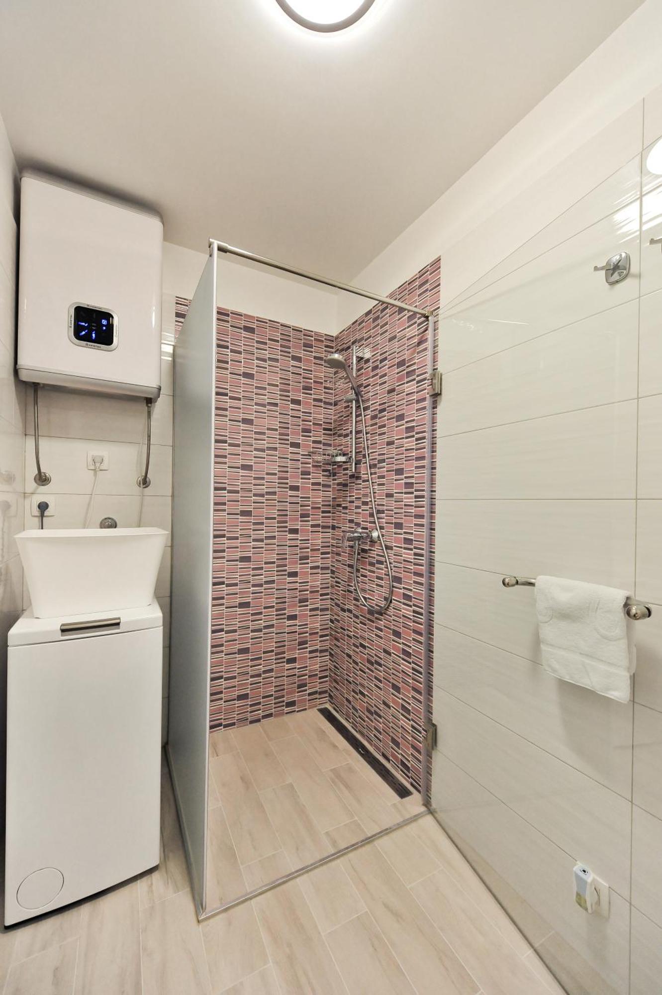 Apartment Luka *